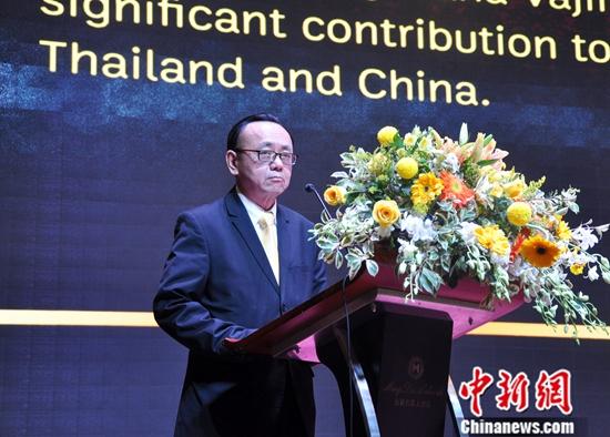 12月4日晚，泰王國(guó)駐南寧總領(lǐng)事館在廣西首府南寧市舉行招待會(huì)，慶祝泰國(guó)國(guó)慶。中新社記者 黃艷梅 攝